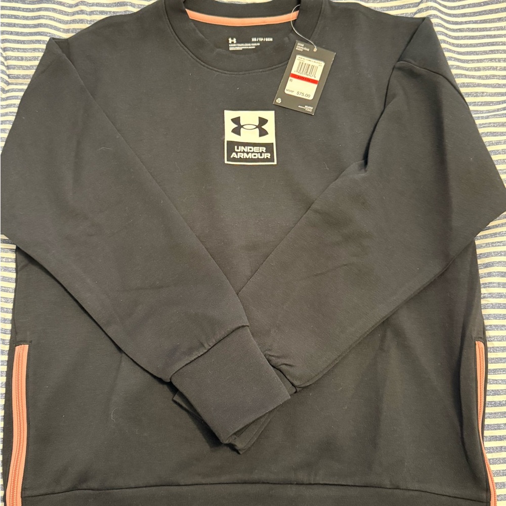 Under Armour Black Women’s Crewneck Sweatshirt - XS - NWT